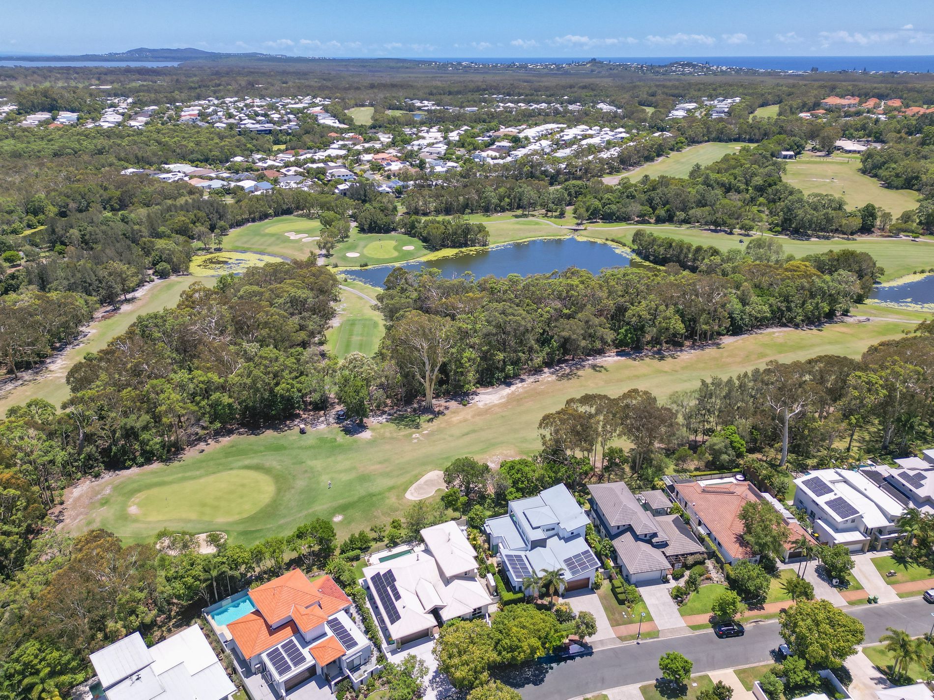 50 Lakeside Drive, Peregian Springs