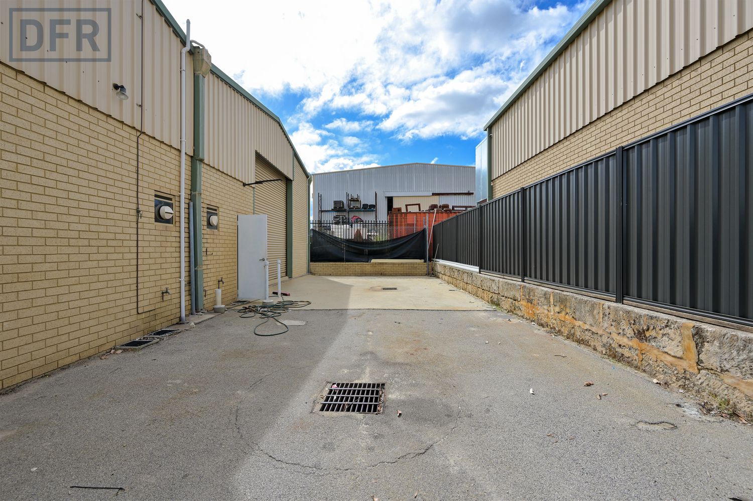 1 / 4 Pusey Road, Cockburn Central