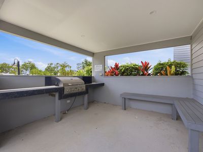 17 / 20 Careel Close, Helensvale
