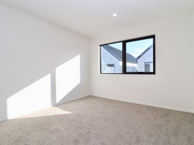 12 Murray Grey Lane, Karaka