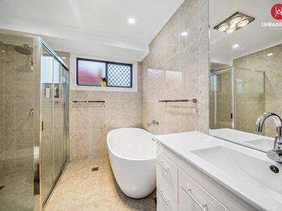 4 Melville Close, Hinchinbrook