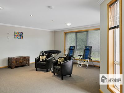 9 Sandy Crescent, Wynyard