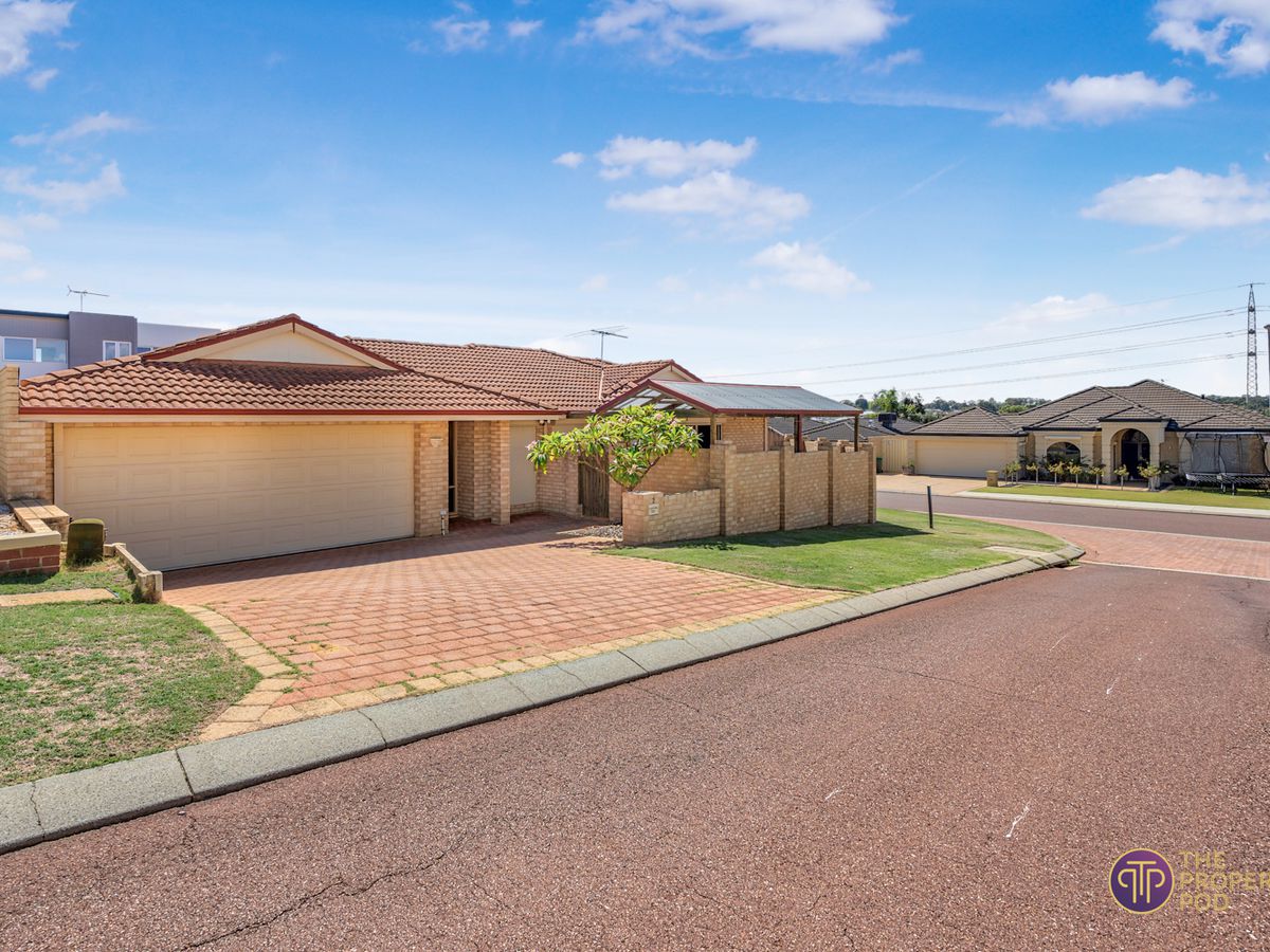 2 Cedron Rise, Coogee