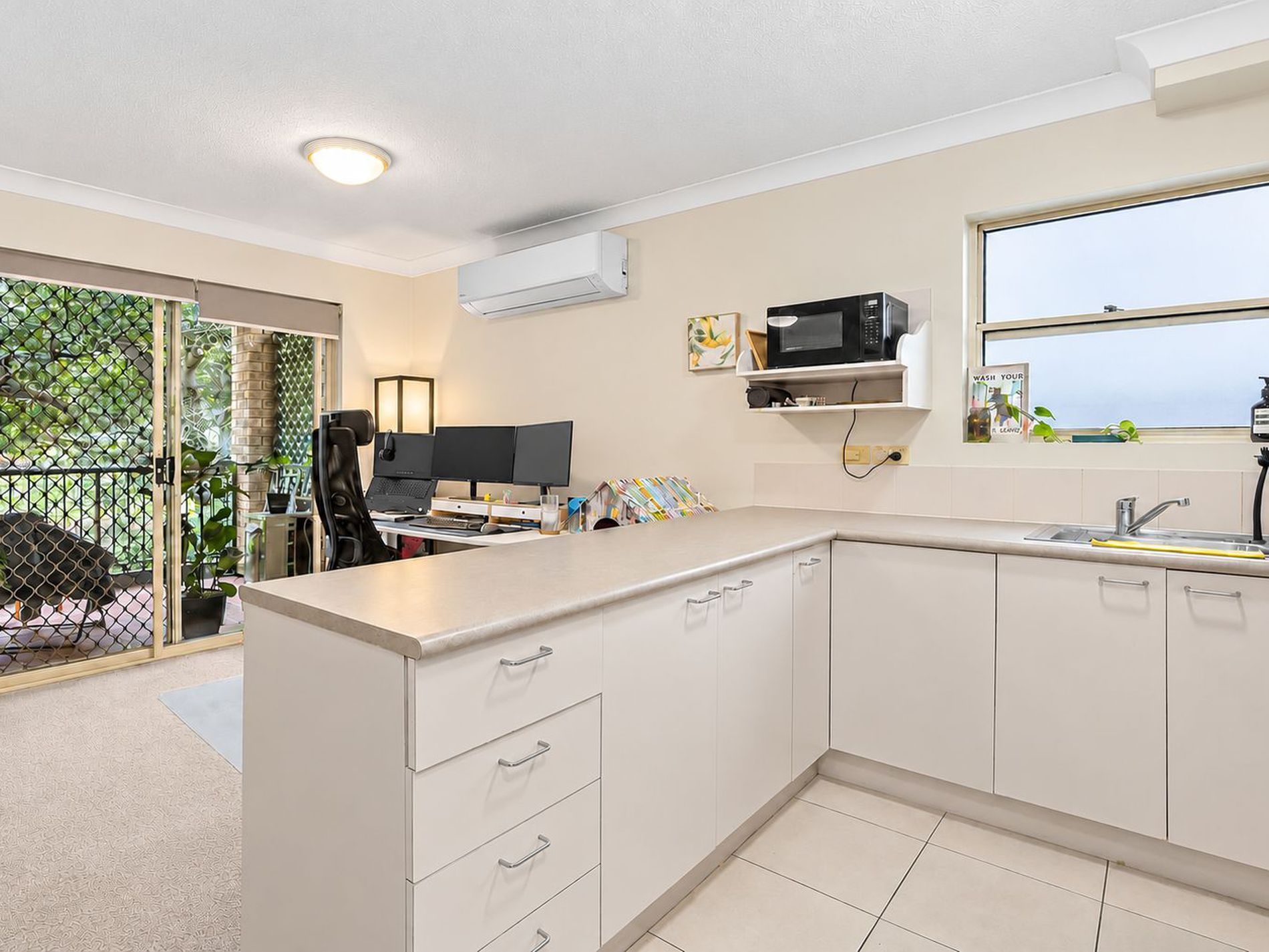 4 / 12 McGregor Avenue, Lutwyche