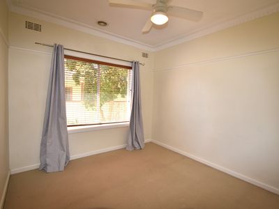 15 CALLANDER AVENUE, Wangaratta