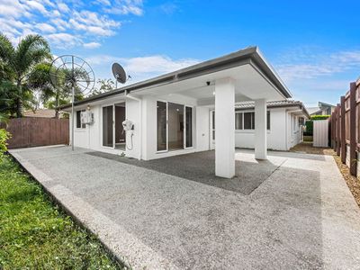 27 Dundee Cres, Wakerley