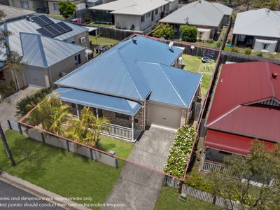 8 Honeypot Avenue, Springfield Lakes