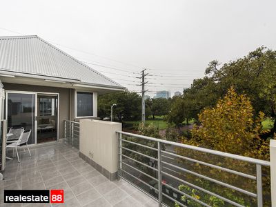 8 / 154 Aberdeen Street, Northbridge