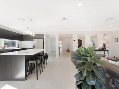 11 Satinwood Road, Woongarrah
