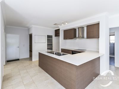 17 Genus Road, Banksia Grove