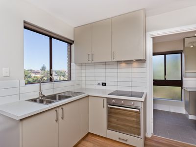 9/72 Hastings Street, Scarborough