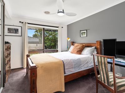 17-19 St Elmo Crescent, Highton