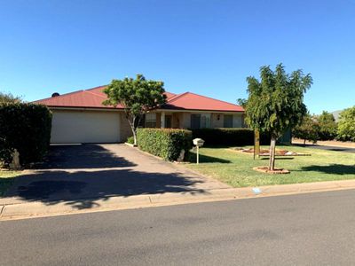 12 Carneige Avenue, Dubbo