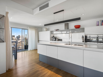 2502 / 237 Adelaide Terrace, Perth