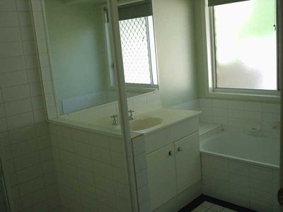2 Willowtree Drive, Flinders View