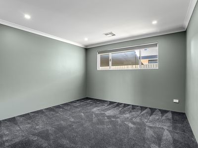 18 Camrose Pkwy, Baldivis