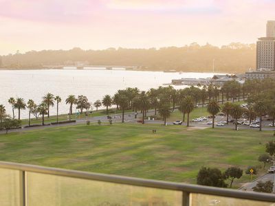 901 / 108 Terrace Road, East Perth