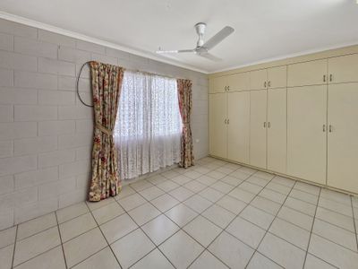 17 Viola Street, Atherton