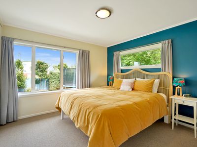 14 Harbour View Road, Te Atatu Peninsula