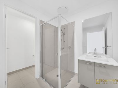 11 Timetable Street, Mambourin