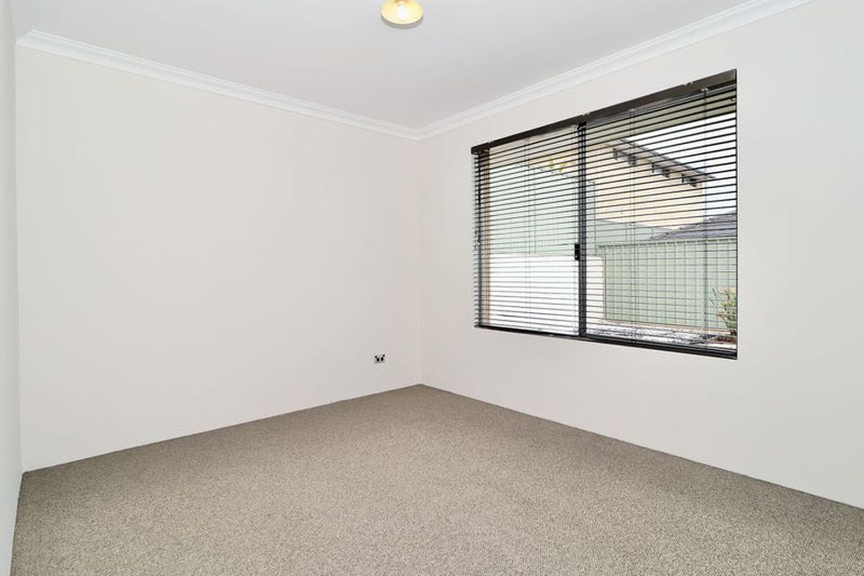 22 Searchers Crescent , Baldivis