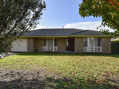 6 Glenmont Crescent, Mount Gambier