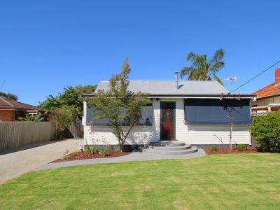 33 Boulder Ave , Ascot