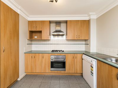 27 / 5 Dehli Street, West Perth