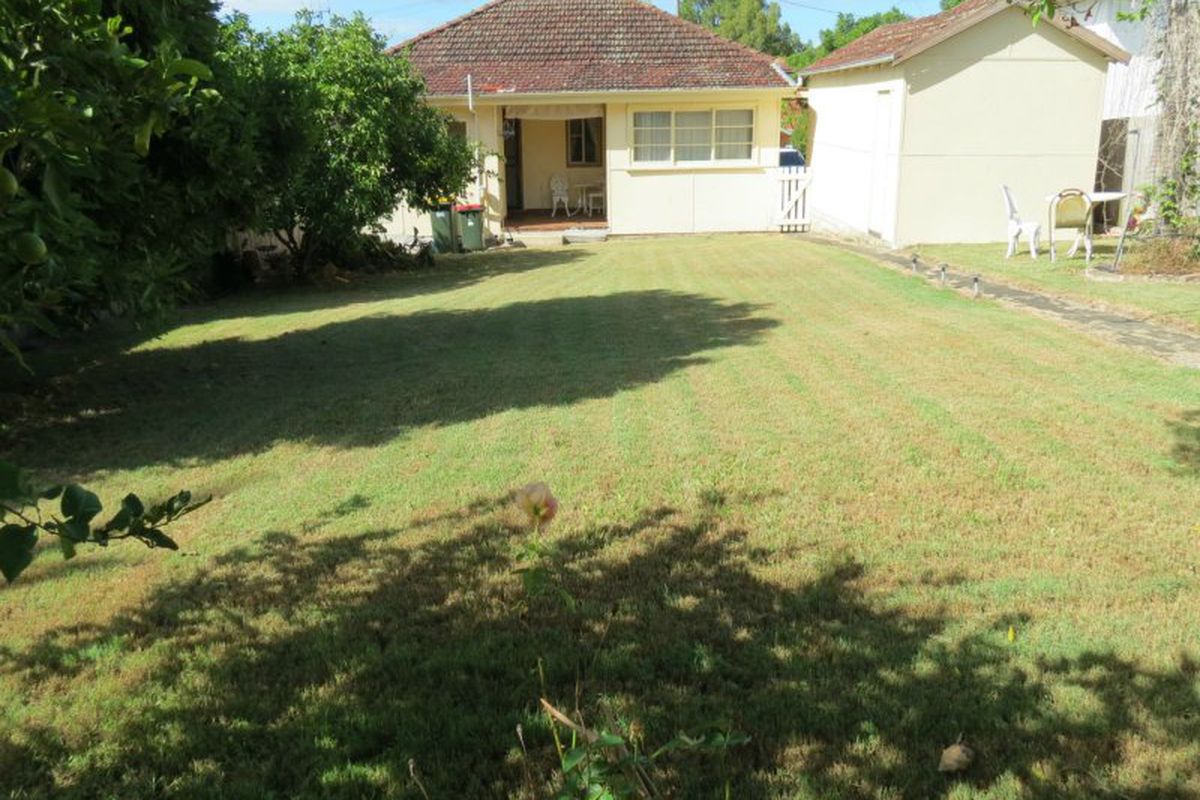 1A Nicoll Street, Taree