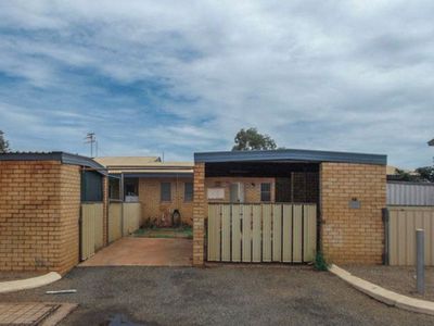 10 Cowrie Way, South Hedland
