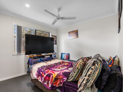 6 Soho Drive, Deebing Heights