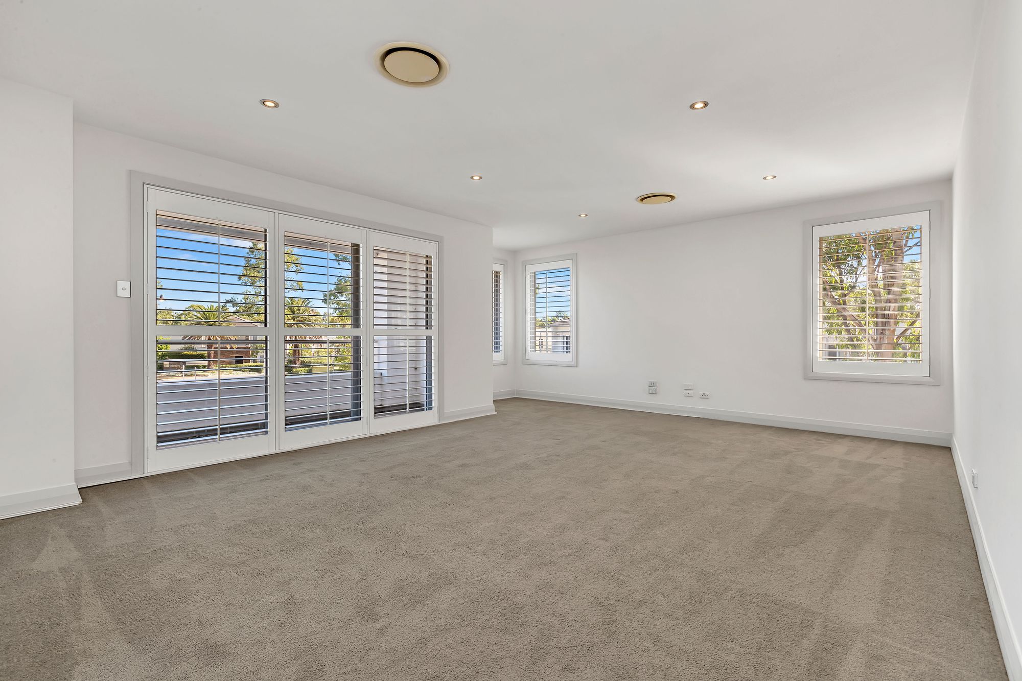 2 Millhouse Place, Bella Vista