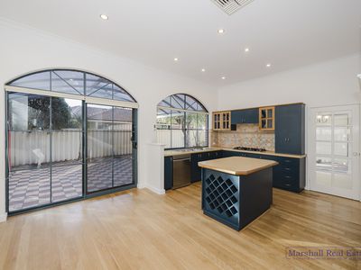 35 Staunton Vale, Carramar