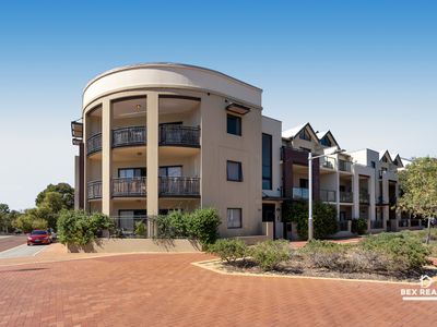 44 / 164 Lakeside Drive, Joondalup