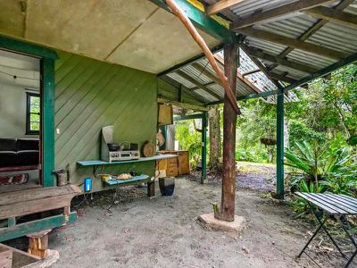 22B / 265 Martin Road, Larnook