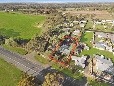 172 Railway Place, Elmore