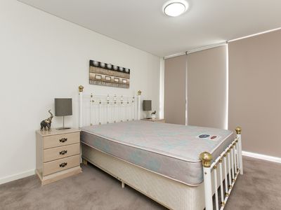 903 / 30 The Circus, Burswood