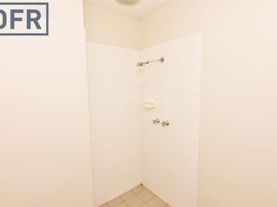 2 / 22 Hines Road, O'connor