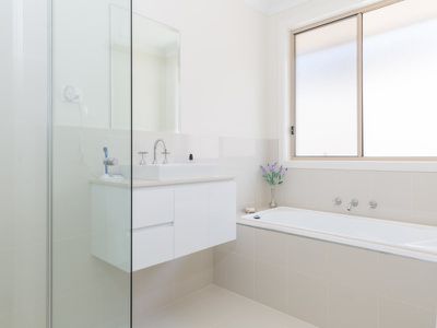 2 / 12 Propane Street, Albion Park