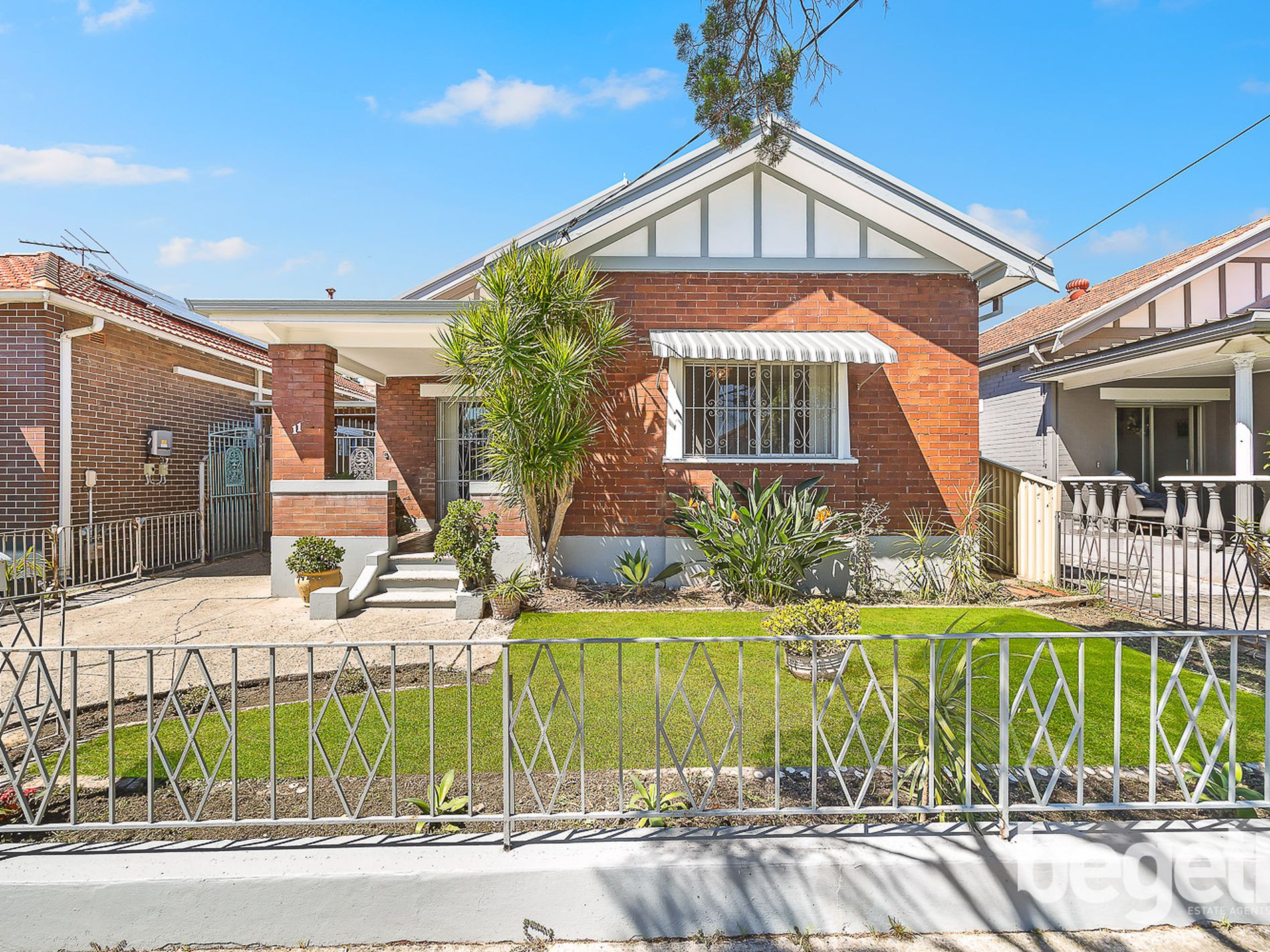 11 Earle Avenue, Ashfield