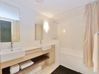 614 / 12-21 Gregory Street, Westcourt