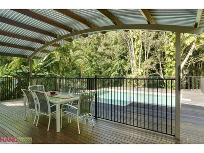 9 Palm Grove Crescent, Tewantin