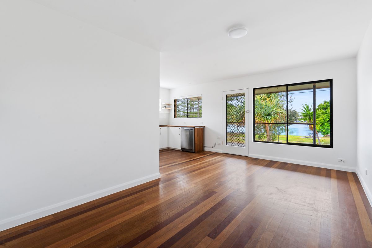 4 / 21 Awoonga Avenue, Burleigh Heads