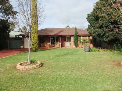 153 Birch Avenue, Dubbo