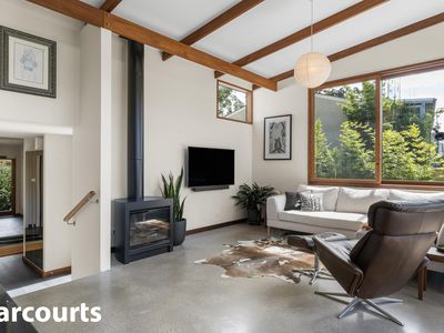 26 Ross Avenue, Narrawallee