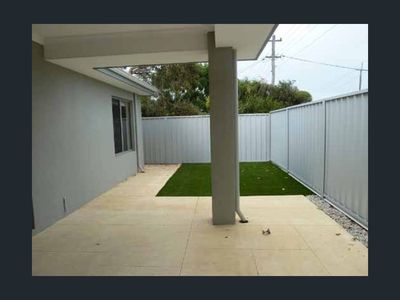 1B Elstead Way, Morley