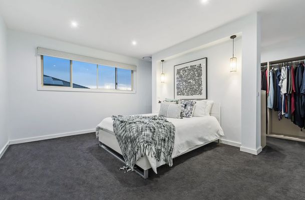 7 Naxos Road, Greenvale