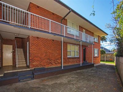 8 / 10 Achilles Ave, North Wollongong