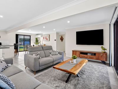 752 Beachmere Road, Beachmere