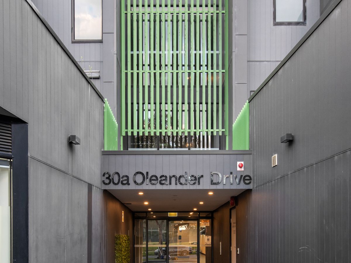 114 / 30 Oleander Drive, Mill Park